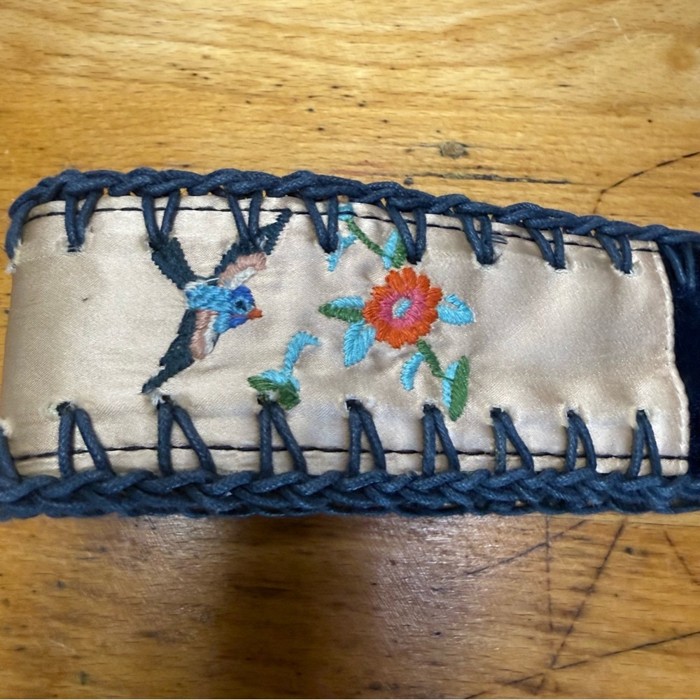 Lucky Brand Belt Ornate Boho-Chic Floral Bird Embroidery Brass Buckle - Picture 5 of 11